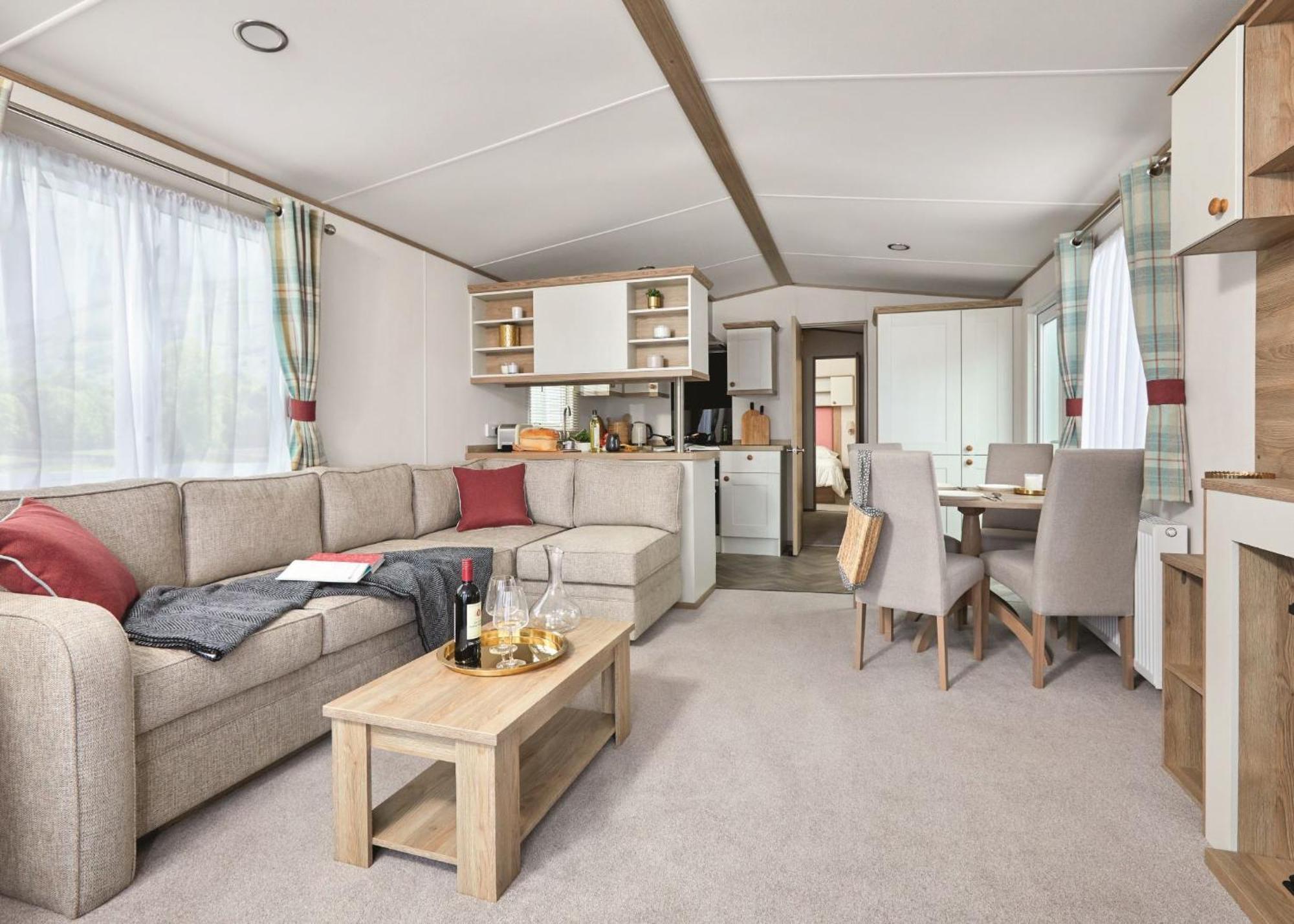 Erigmore Leisure Park Hotel Birnam Room photo